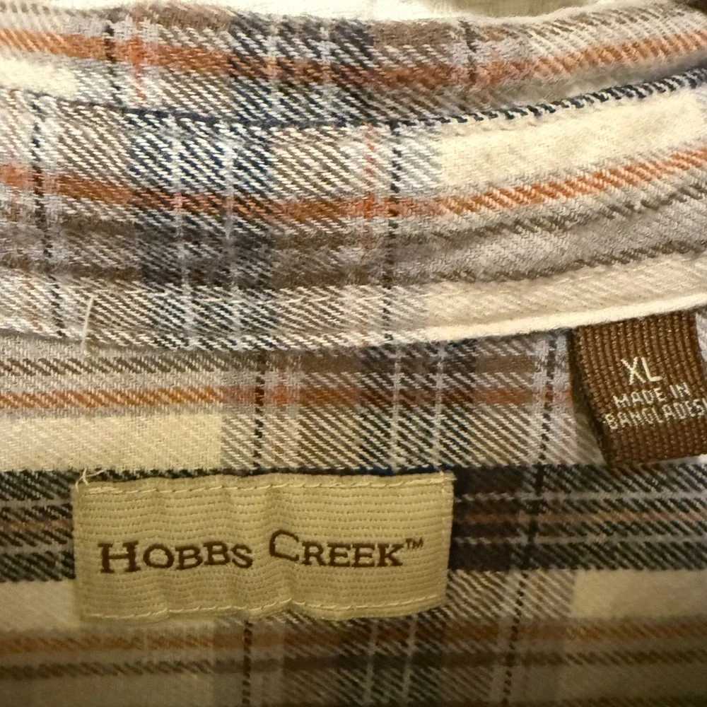 Upcycled flannel shirt - Picture 4 of 4